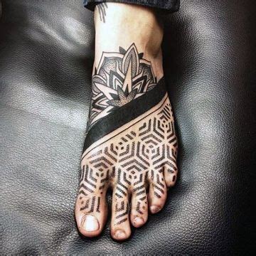 tatuajes en el pies para hombres|170 Tatuajes en los PIES (Con el significado)